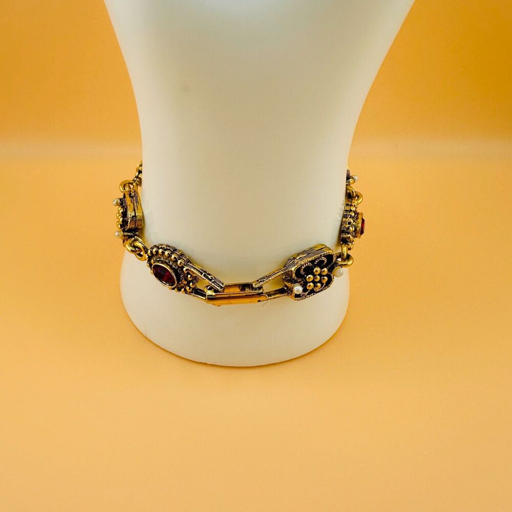 Vintage Victorian Revival Bracelet Red Rhinestone Gold Tone Faux Seed Pearl 6" - Picture 8 of 15
